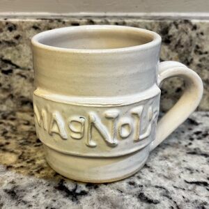 Magnolia large mug